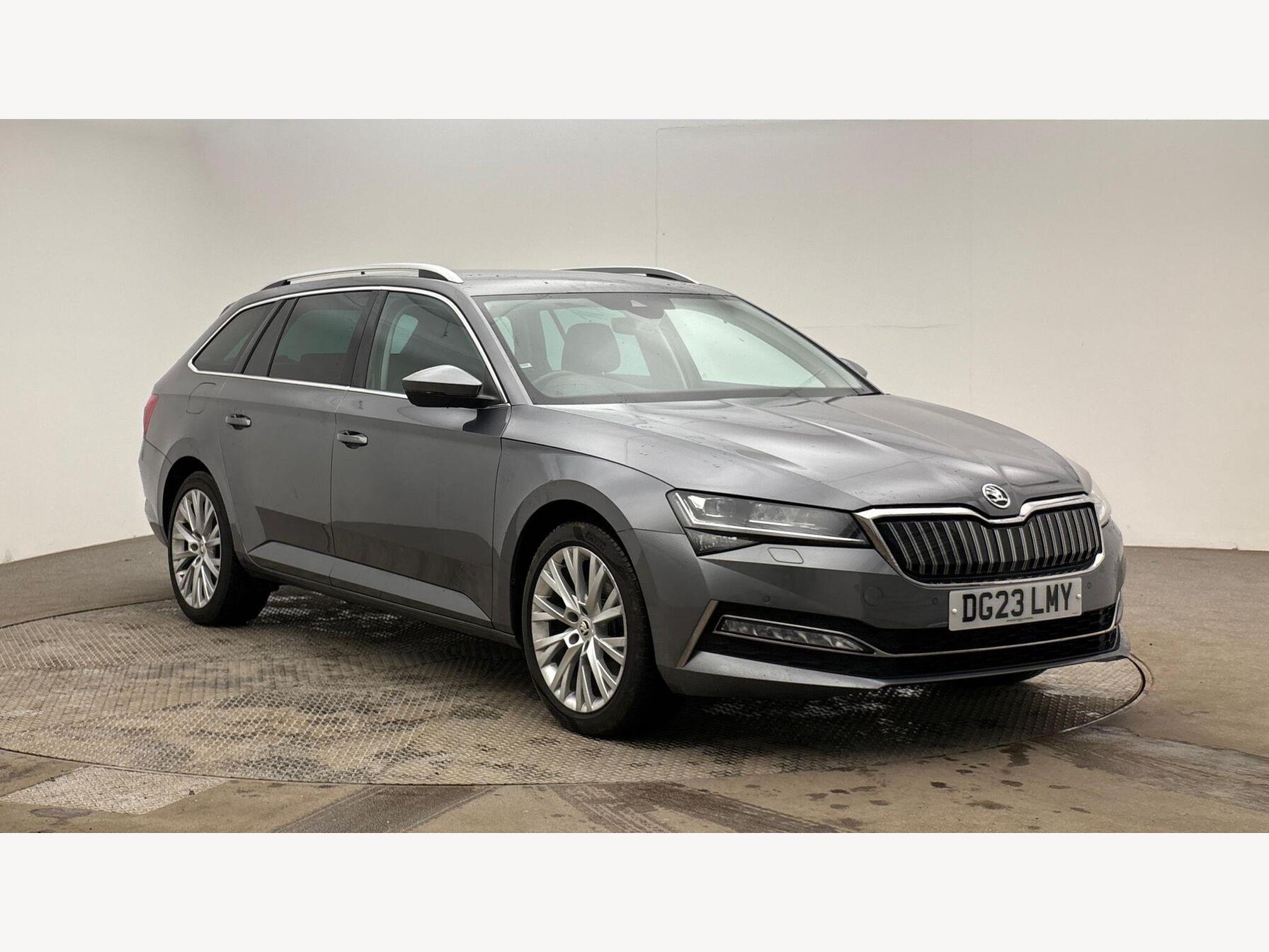 2023/23 Skoda Superb Estate