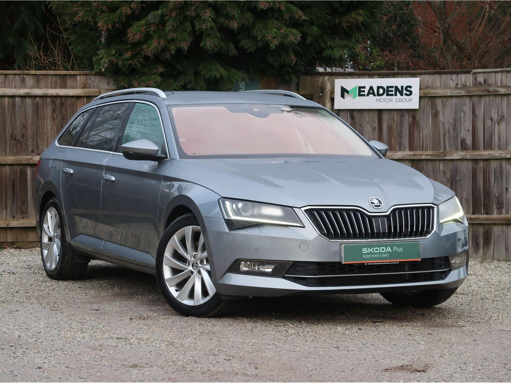 2017/67 Skoda Superb Estate