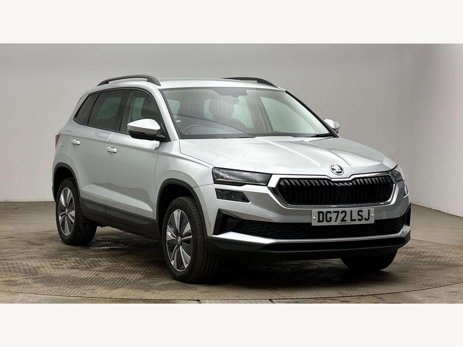 2022/72 Skoda Karoq 1.0 TSI SE Drive Euro 6 (s/s) 5dr SUV